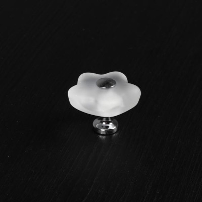 Bouton de meuble verre forme fleur